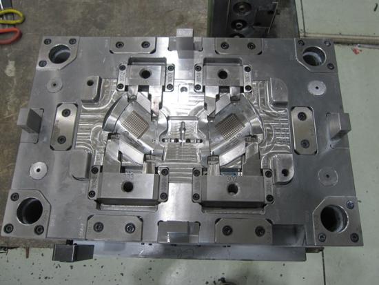 Screw Cap Covers Plastic Injection Mould